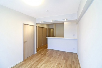 ���r���O�@-