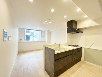 ���r���O�@-