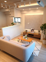 ���r���O�@-