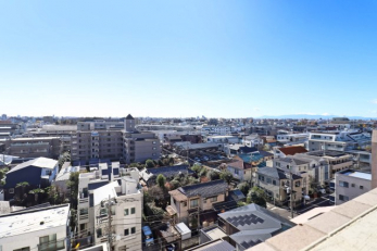 �Z�˂���̒��]�ʐ^�@-