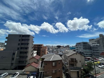 �Z�˂���̒��]�ʐ^�@-