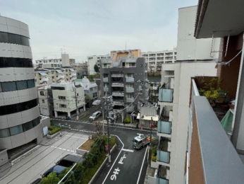 �Z�˂���̒��]�ʐ^�@-