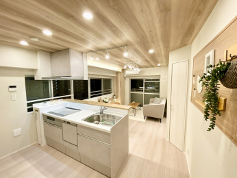 ���r���O�@-