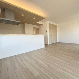 ���r���O�@-