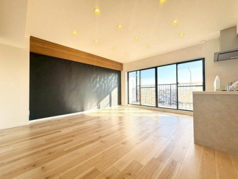 ���r���O�@-