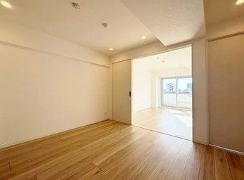 ���r���O�@-