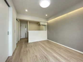 ���r���O�@-