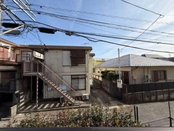 �Z�˂���̒��]�ʐ^�@-