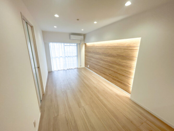 ���r���O�@-