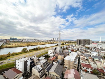 �Z�˂���̒��]�ʐ^�@-