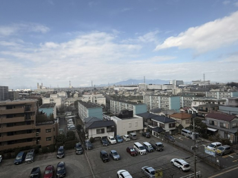 �Z�˂���̒��]�ʐ^�@-