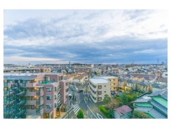 �Z�˂���̒��]�ʐ^�@-