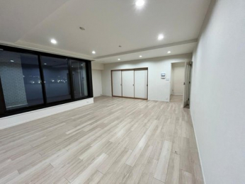 ���r���O�@-