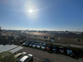 �Z�˂���̒��]�ʐ^�@-