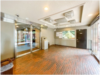 �G���g�����X�@�I�[�g���b�N