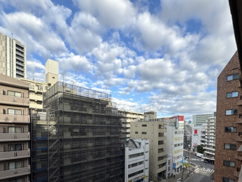 �Z�˂���̒��]�ʐ^�@-